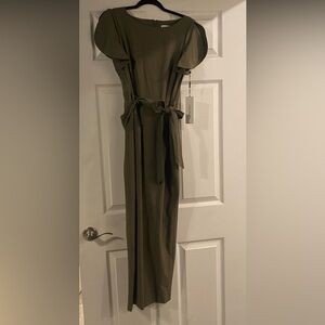 NWT Calvin Klein Olive Green Tulip Sleeve Belted Jumpsuit | size 8